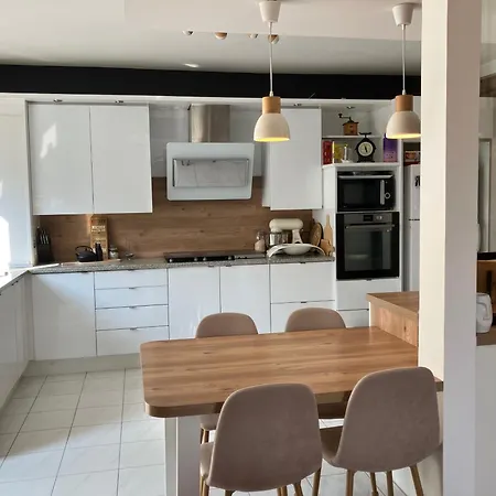 Bed & Breakfast Parenthese De Reve - Piscine & Confort Au Mans