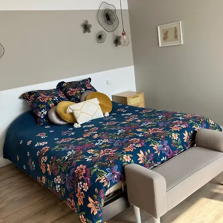 Parenthese De Reve - Piscine & Confort Au Mans Bed & Breakfast Coulaines